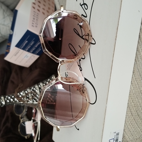 Brown high quality SUNGLASSES cut Shining octagon Round Rhinestone Sunglasses … - Picture 2 of 4